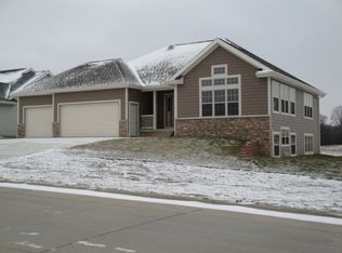 2618 N 27th St, Fort Dodge, IA 50501