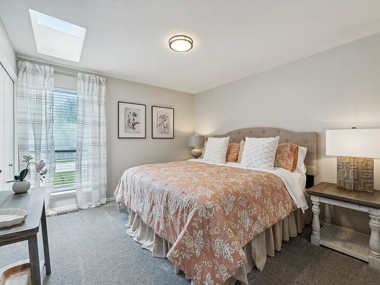 3911 Morrison Cir — Photo 32