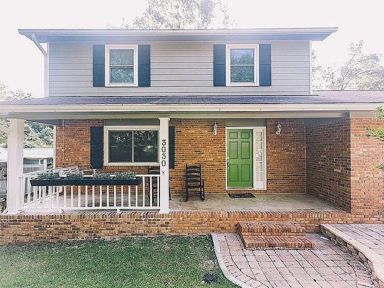 3030 Stillwood Ct — Photo 4