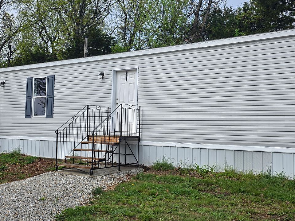 1st image of 3 Jimmy Ln #3
