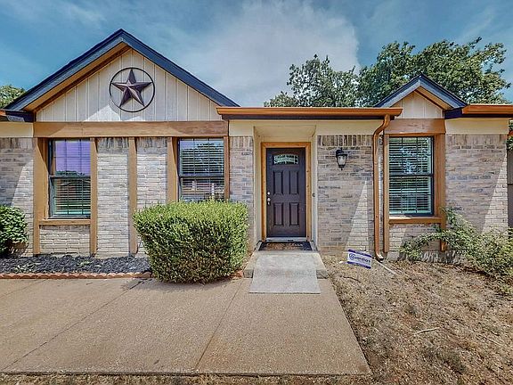 5th image of 4805 French Wood Dr