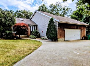 3697 W McMillan Rd, Muskegon, MI 49445