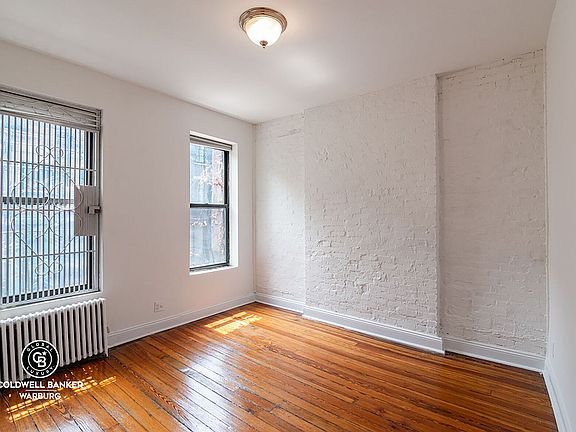 4th image of 56 Morton St #2R