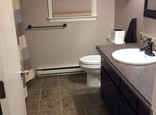 20 Rose Ct, Bangor, ME 04401