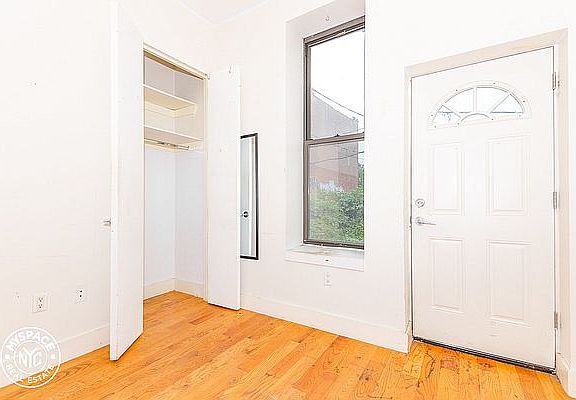 2nd image of 490 Kosciuszko St #8H