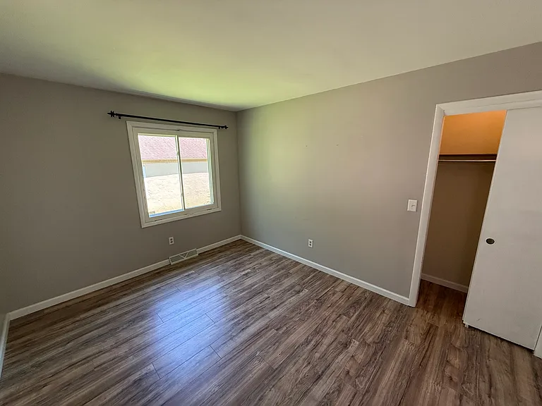 904 Bluffway Dr #902 — Photo 11