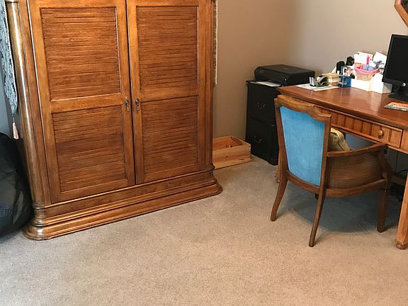 4th image of 60 Juniper Cir