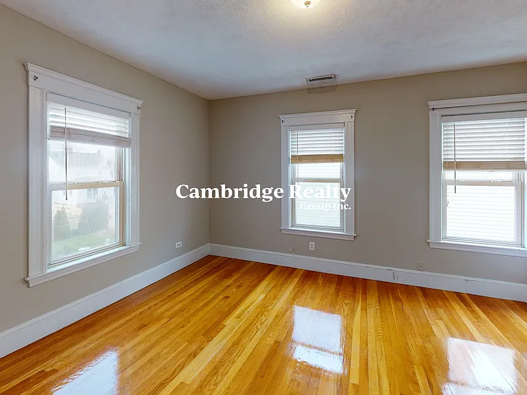 72-74 Harlow St #74T — Photo 11