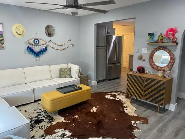 1242 W Manhatton Dr, Tempe, AZ 85282