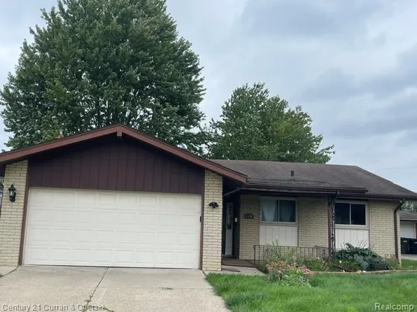 12156 Corvair Dr, Sterling Heights, MI 48312