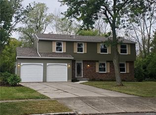 3038 Upper Ct, Hamburg, NY 14075