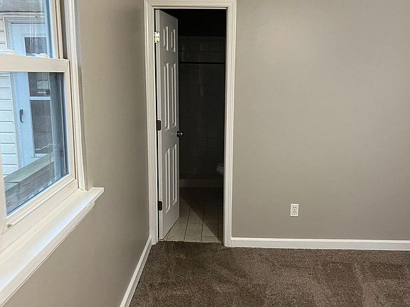 5th image of 2713 NW Castle Dr