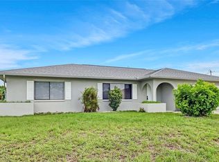 423 SE 8th St, Cape Coral, FL 33990