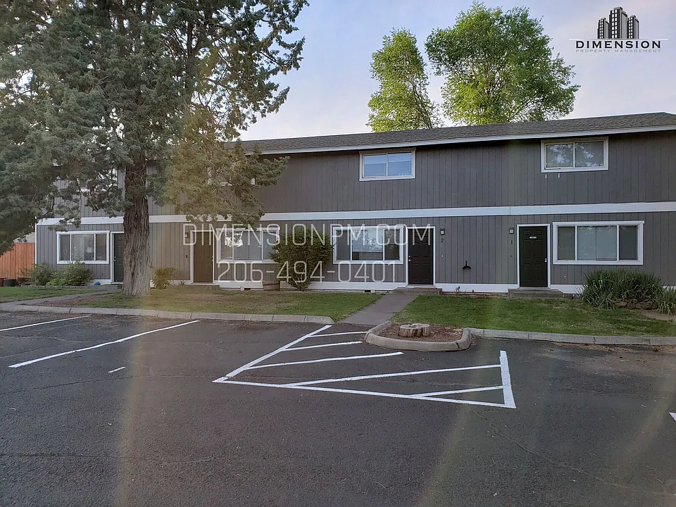 Drexel Redmond Townhouses
