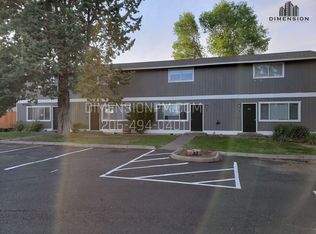 532 SW Rimrock Way #17, Redmond, OR 97756