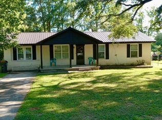 104 Walker St, Greensboro, GA