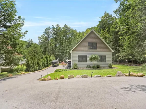 2170 Basse Terre Rd, Du Bois, PA 15801