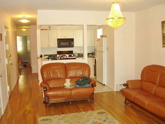 5th image of 1900 Bergen Ave #12A