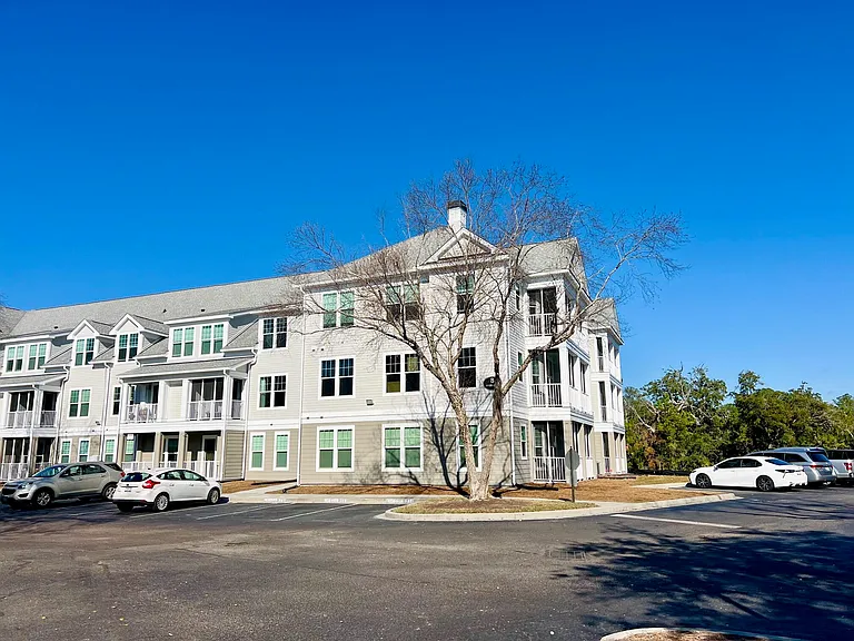 130 River Landing Dr #8101 — Photo 3