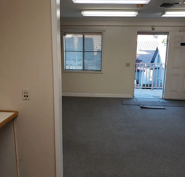229 W Bonita Ave #2A — Photo 5
