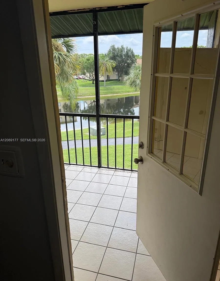 Pine Ridge North I Condo — Photo 4