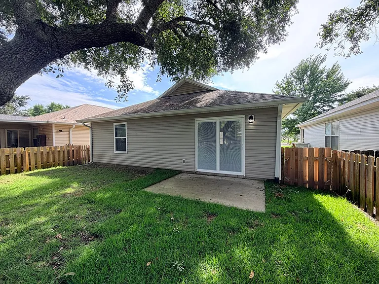 7738 Lola Cir — Photo 35