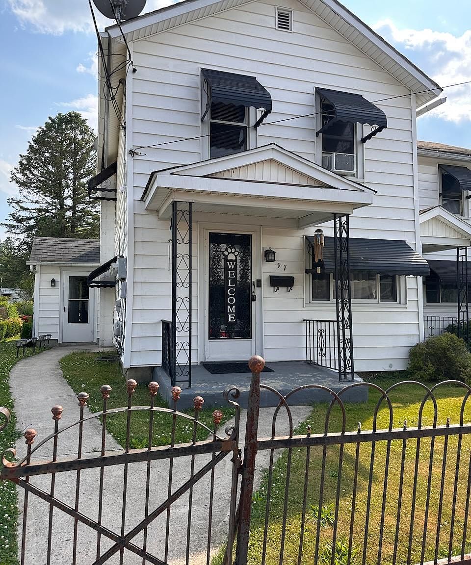 97 Center St, Hughestown, PA 18640 Zillow