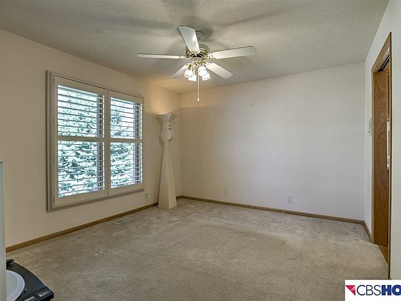 5th image of 9749 S 175th Cir
