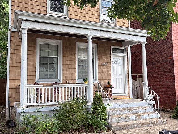 3rd image of 1550 Lingo St #2