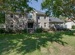 1213 Course View Cir, Virginia Beach, VA 23455