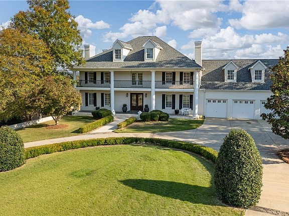 3rd image of 10422 Harbourtowne Dr