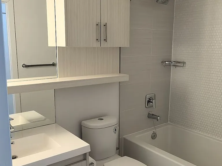 128 Fairview Mall Dr #609 — Photo 15