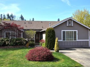 2130 Miss Ellis Loop NE, Poulsbo, WA 98370