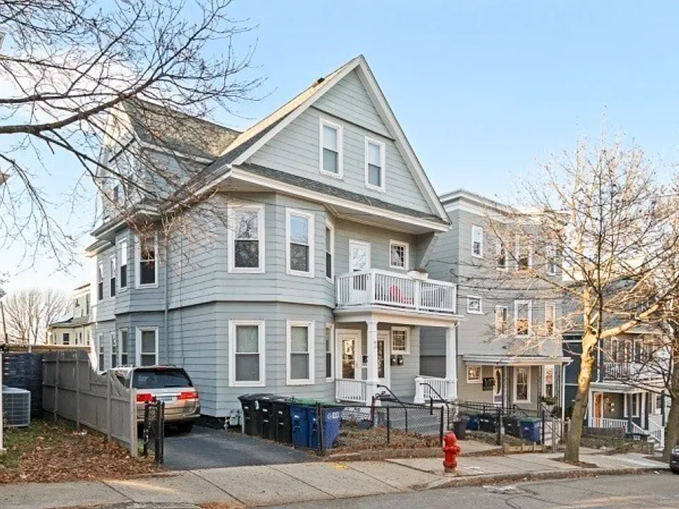 17 Dow St #2