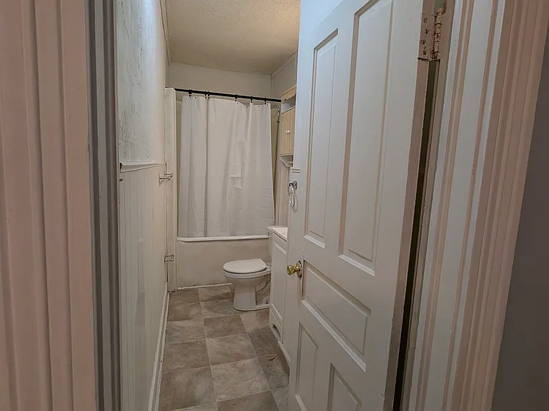 509 N 9th St — Photo 38