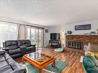 2656 N Siesta Ln, Boise, ID 83704