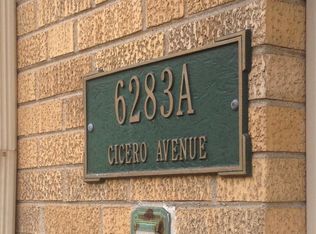 6283 N Cicero Ave #A, Chicago, IL 60646