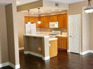26415 Arboretum Way UNIT 2402, Murrieta, CA 92563