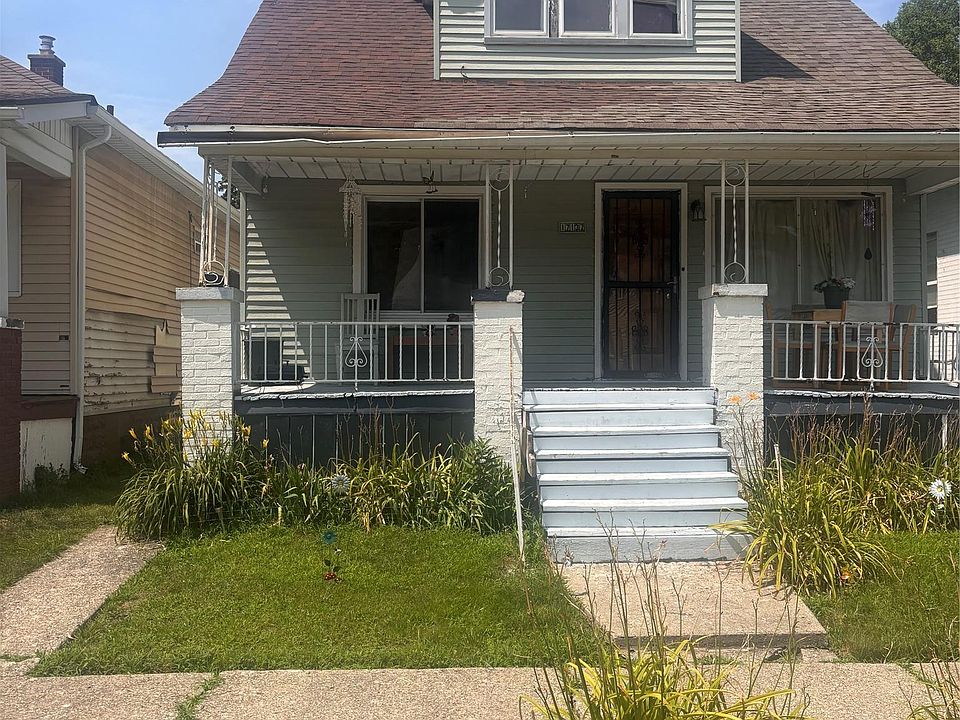 2nd image of 17137 Eureka St