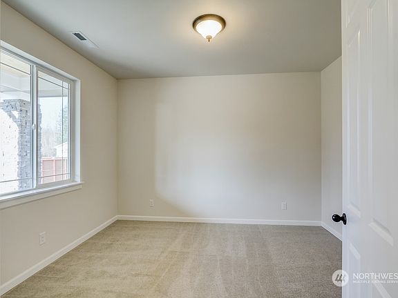 3rd image of 20506 91st Avenue S #4