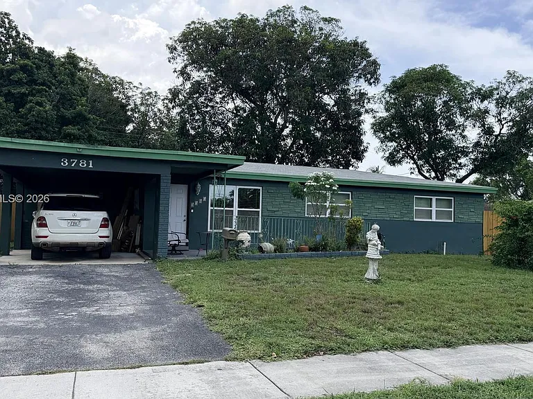 3781 Jackson Blvd — Photo 30