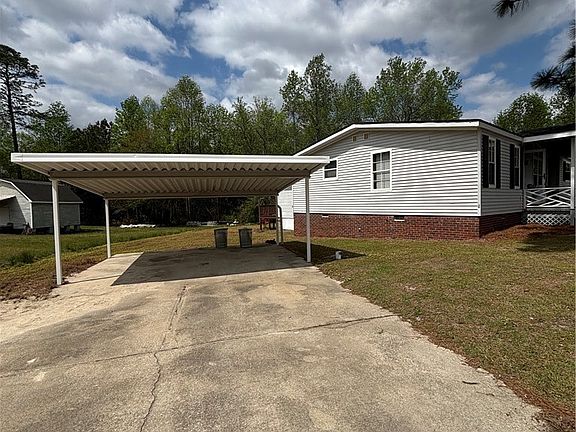3rd image of 6740 Pine Ln
