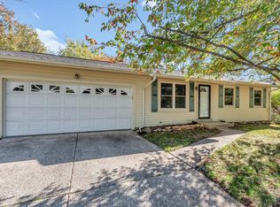 235 Valley View Ridge Dr, Valley Park, MO 63088
