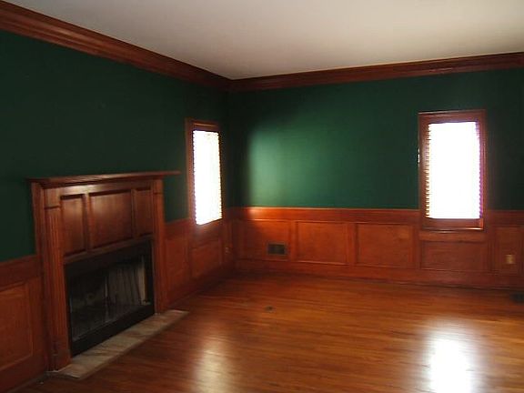 5th image of 155 North Dr