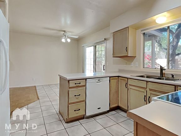 5th image of 3696 W Sunglade Dr