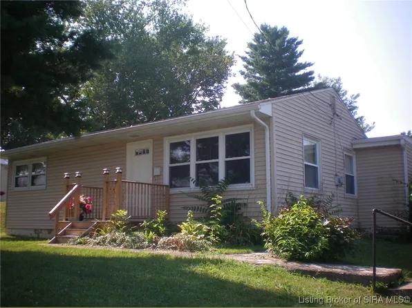 903 E Walnut Street, Corydon, IN 47112
