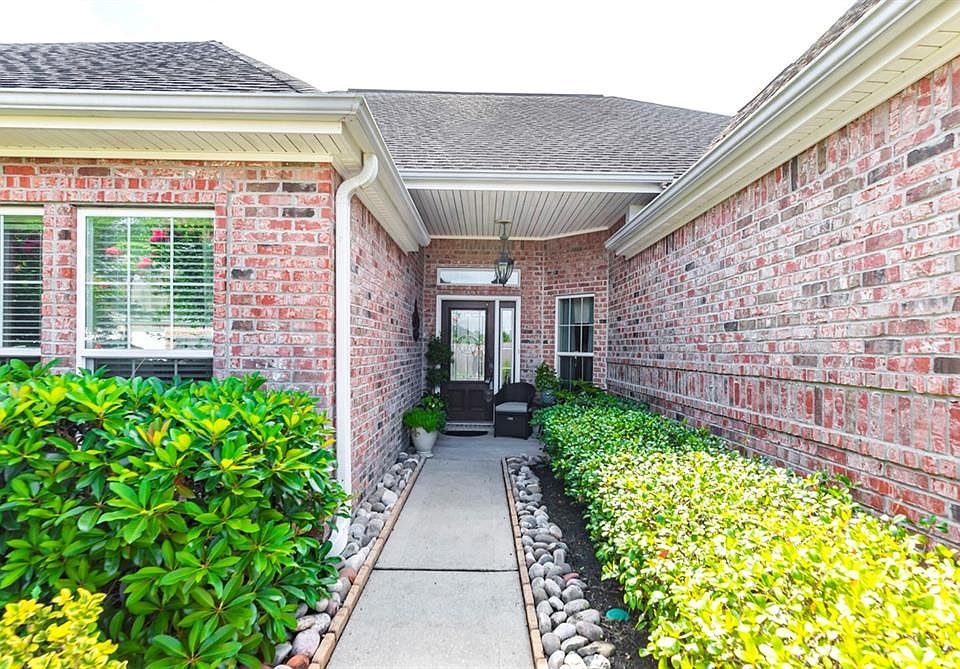 1st image of 2480 Sunflower Ln
