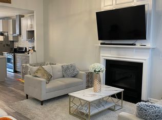 5198 Medlock Corners Dr, Norcross, GA 30092