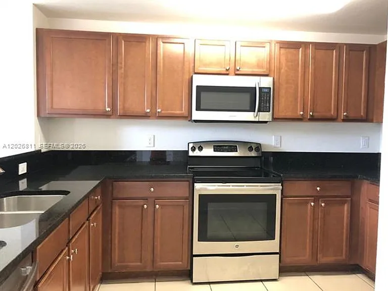 8960 NW 97th Ave #102 — Photo 2