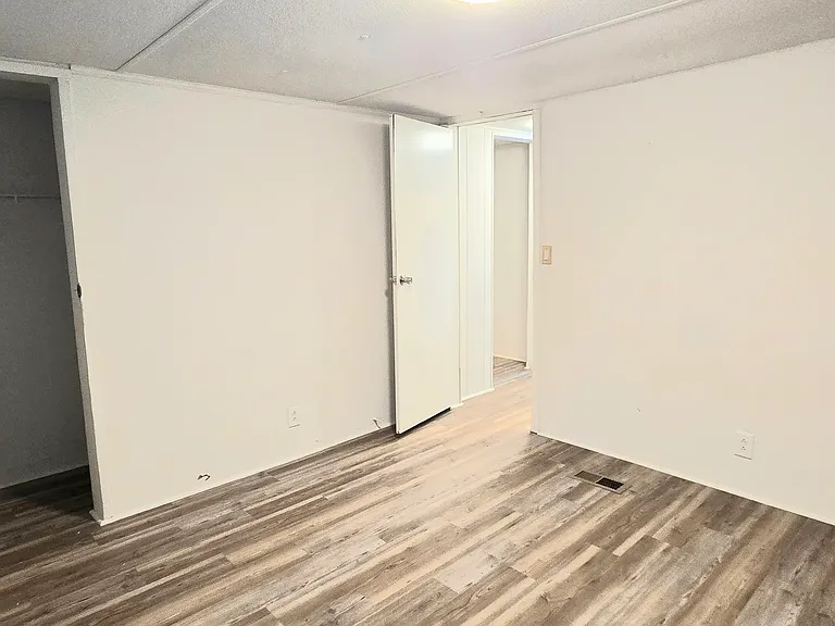 513 Horseshoe Lake Rd — Photo 19